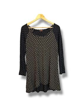 Tianello Steve Barraza Large Black Tan Geometric Textured Tunic Blouse Livia